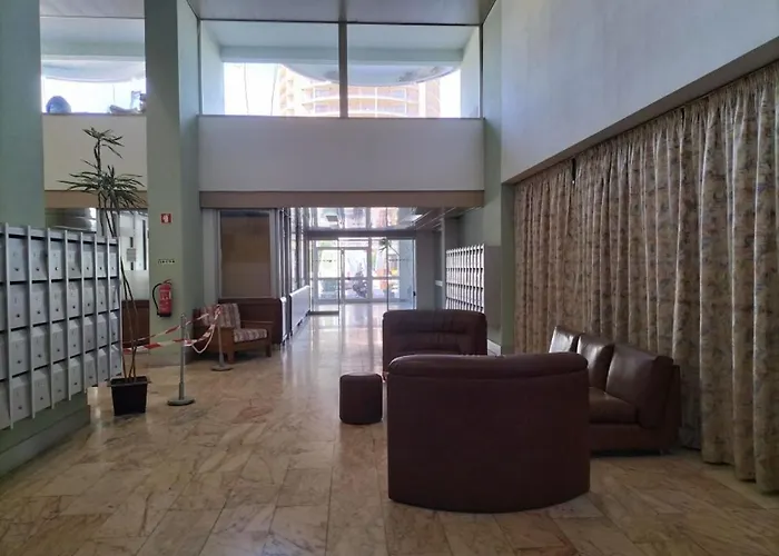 Amazing Tower 3 Castle Flat With Balcony * 포티마오