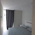 アパート Amazing Tower 3 Castle Flat With Balcony *