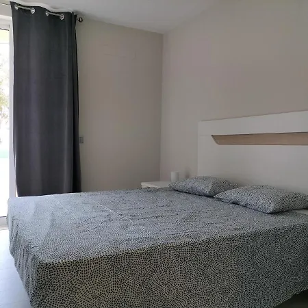 Amazing Tower 3 Castle Flat With Balcony *