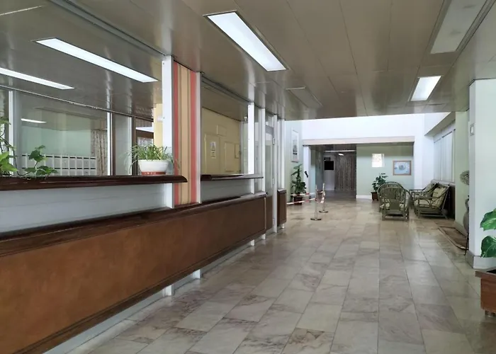 Amazing Tower 3 Castle Flat With Balcony Appartement *