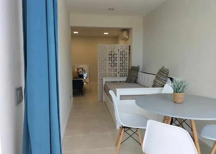 Amazing Tower 3 Castle Flat With Balcony Portimão