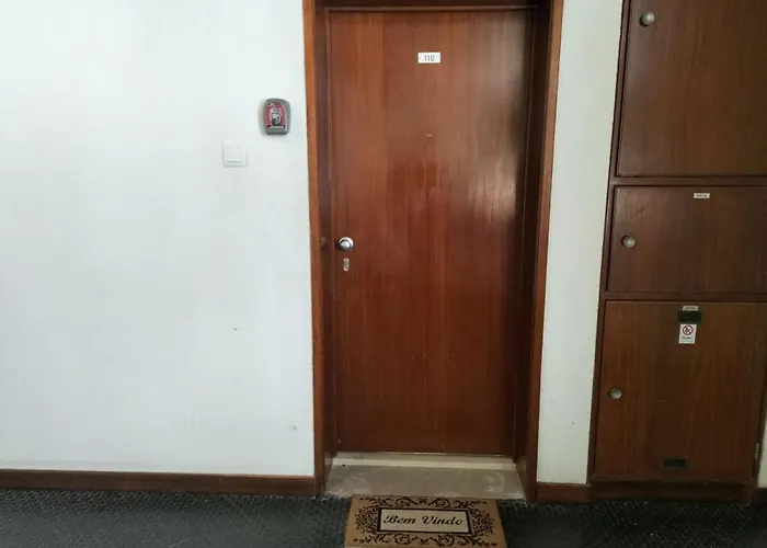 Amazing Tower 3 Castle Flat With Balcony *